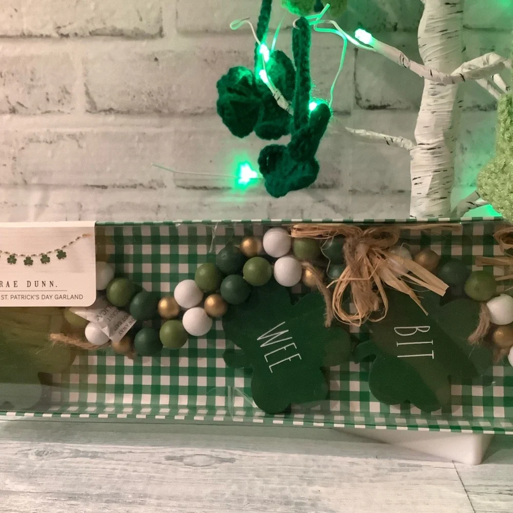 Rae Dunn St. Pat’s Day Wee Bit Irish Garland
